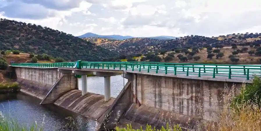 reservas hídricas en España 2026